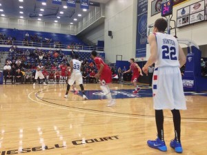 Panthers Survive Red Wolves, Win 73-72 in Close Home Matchup